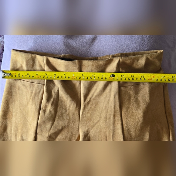 Zac & Rachel Tan Faux Suede Pants Size L - Picture 5 of 5